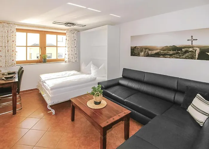 Wunderschoenes 度假居 格罗萨尔